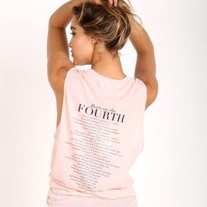 Wildfox Born on the 4th Building Tank Sz L No Flaws Peach.